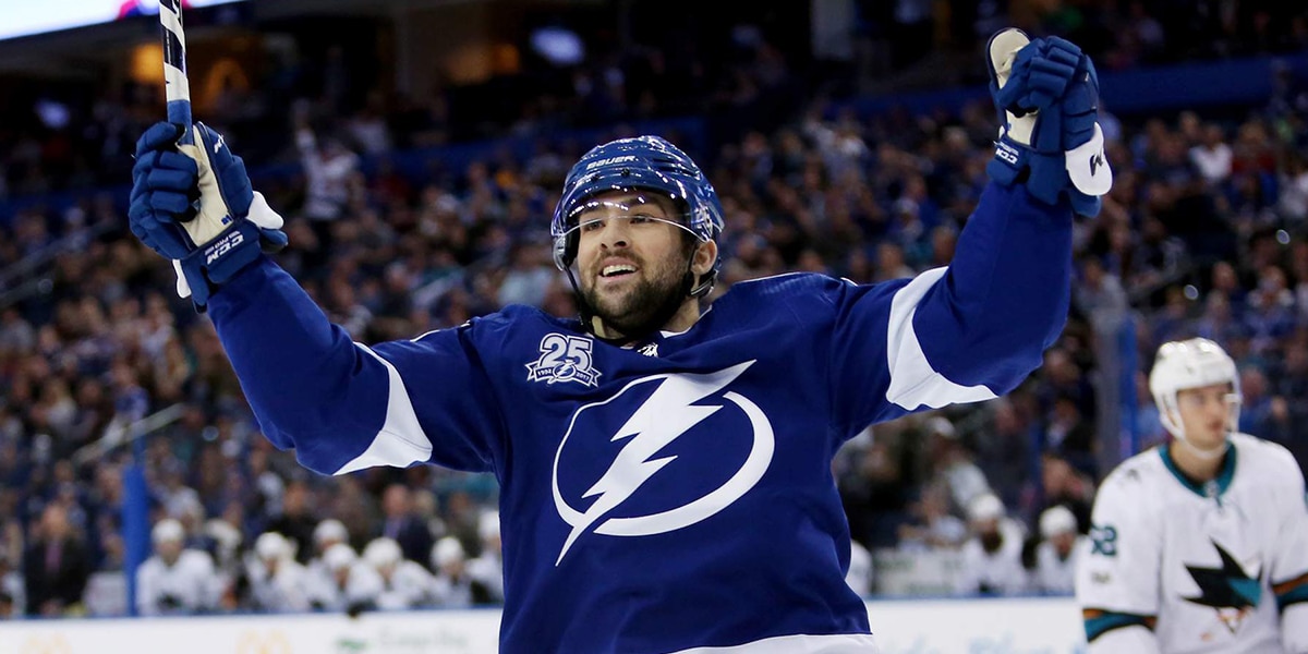 Hockey sur glace: Le LHC engage pour trois ans le Canadien Cory Conacher
